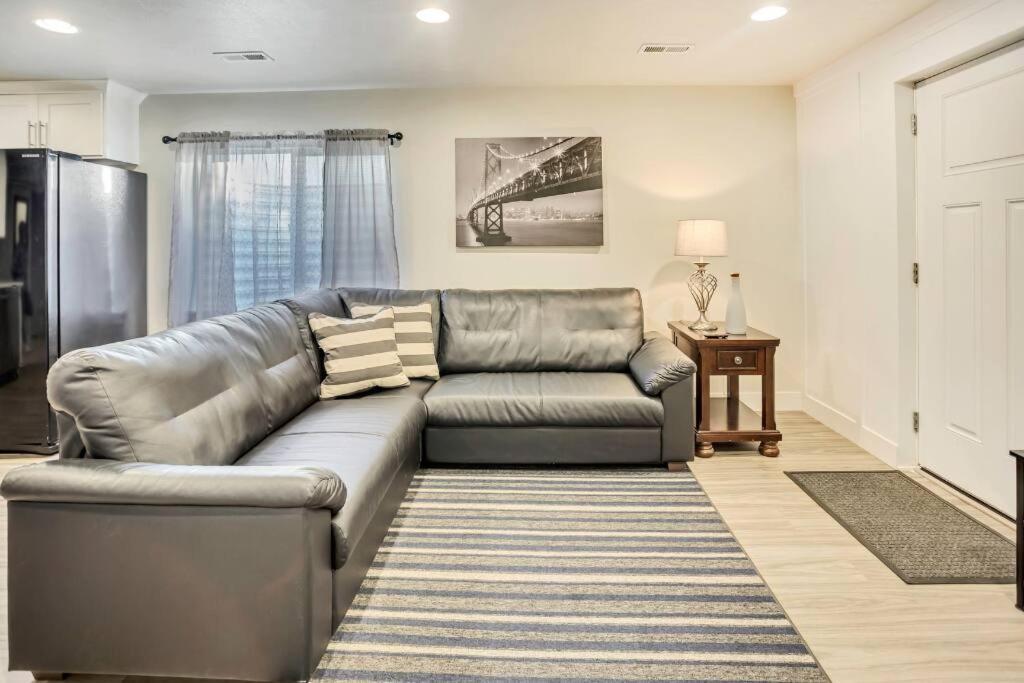 New Furnished 2Bd Apt! Great For Long Stays Vineyard エクステリア 写真